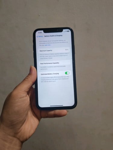 Sell iPhone Xr 64g Sim1+Esim Scan 97%