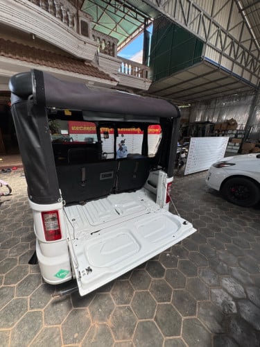 Sell ម៉ូតូ កង់បី(Pass App) សេរី ឆ្នាំ 2026 (4400km)