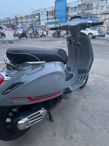 Sell Vespa sprint 150