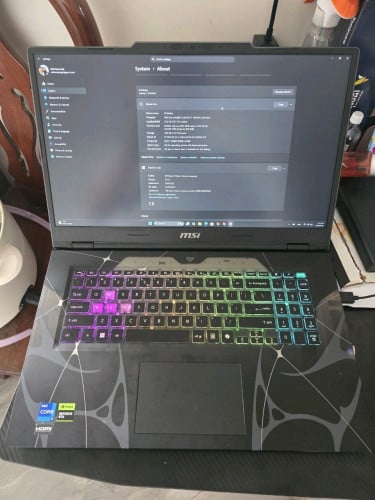 Selling MSI Cybeborge 17 98% Special Price