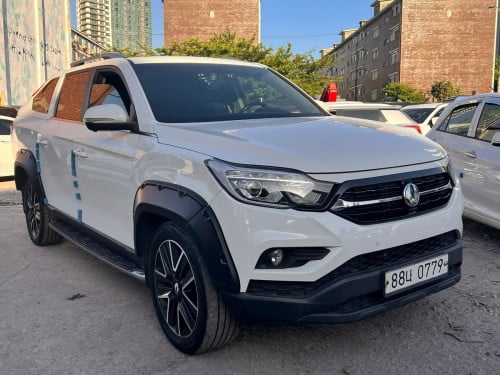 Ssangyong Rexton sports pickup 2019
