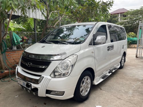 Starex 010  CVX full option  ដំបូលបើកពីតង់ លក់ធូធូ ហ៊ា ហ៊ា