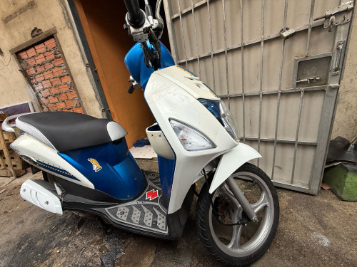 Suzuki let 018