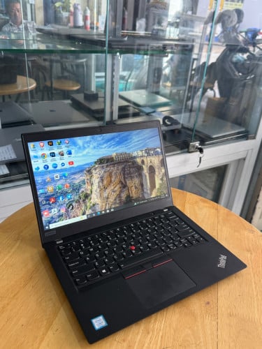 Thinkpad X390 , ជឱនាន់ទី8th, 14” inch FHD