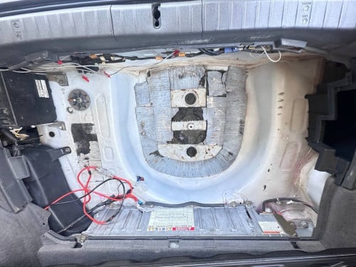 Toyata Prius 05ឡេីងfull ឡាន​ស្អាត​ ថ្មី​គ្មាន​កន្លែង​ទាស់​ ម៉ាស៊ីន​ប្រអប់​លេខ​ស្អាត​ 9800$ចរចា​