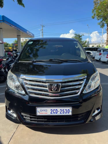 Toyota alphard 2014