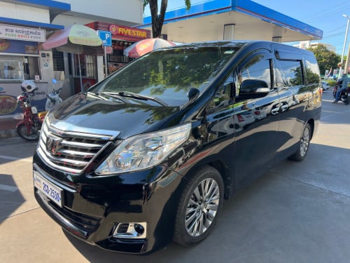Toyota alphard 2014
