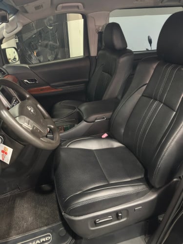 Toyota alphard 2014