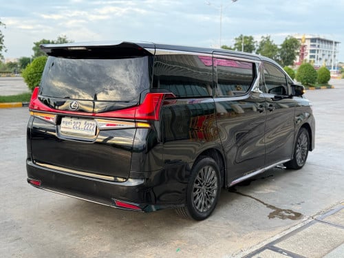 Toyota Alphard hybrid 2016 up LM350 2022 ( ម្ចាស់ដើម )
