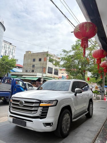TOYOTA LAND CRUISER VXR 2022