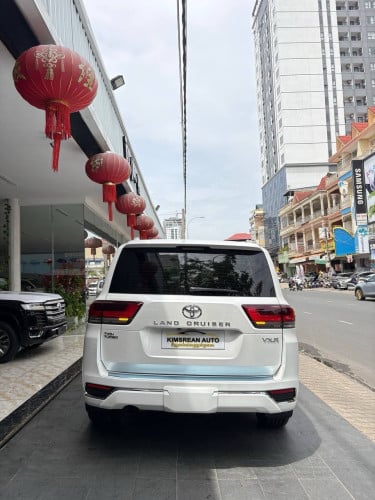 TOYOTA LAND CRUISER VXR 2022
