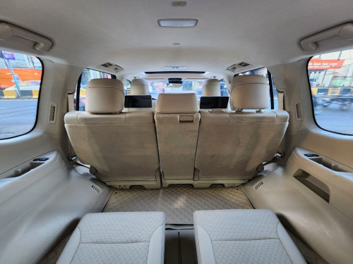 Toyota Land Cruiser2023 VXR V6សាំងថ្មីខ្លាំងធានា