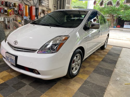 Toyota Prius 2006 h full option