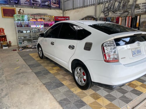 Toyota Prius 2006 h full option
