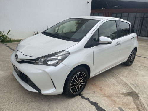 Toyota Vitz 2015 Top Full Option