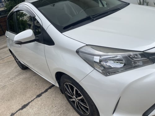 Toyota Vitz 2015 Top Full Option