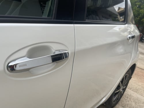 Toyota Vitz 2015 Top Full Option