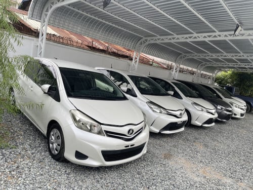 Toyota Vitz 2015 Top Full Option