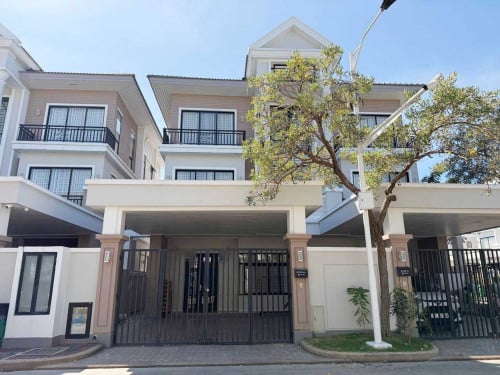 Twin B Villa for Rent in Borey Penghouth Boeung Snor