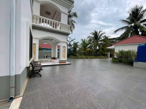 Villa For Rent