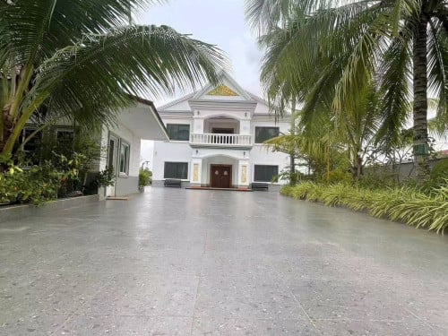 Villa For Rent