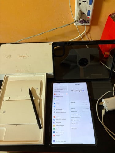 Xiaomi Pad 6 Screen 4K 144hz Ram 6 128G Full set case ,pen 🖊️ original charger, box ស្អាតផ្លឹង 175$