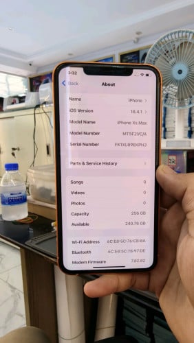 Xs max up 17 PM