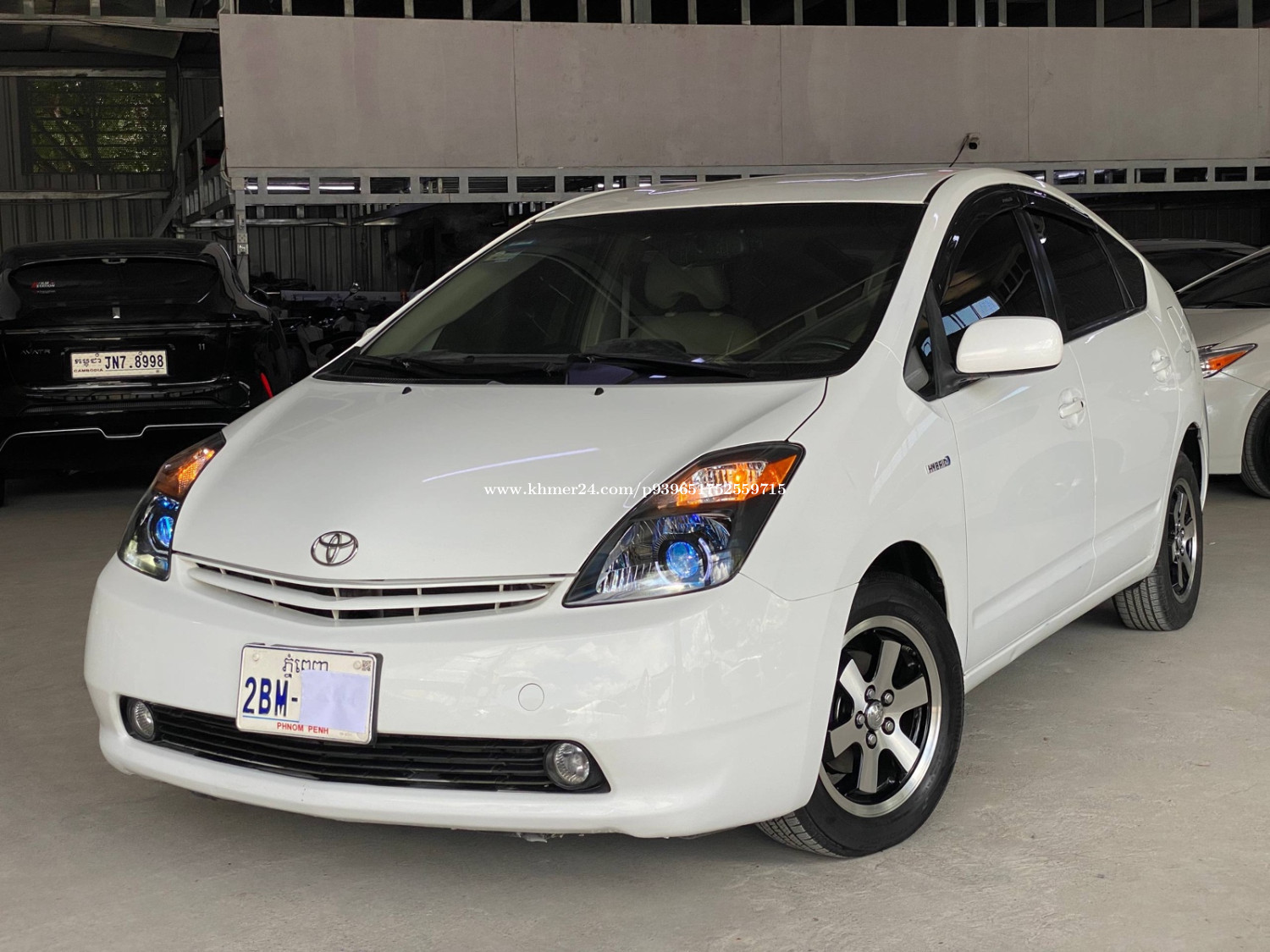Toyota Prius 2004 full option ទេីបតែចូលស្តុកថ្មី តម្លៃល្អ បង់រំលស់សិក្សា១៥នាទីដកឡាន