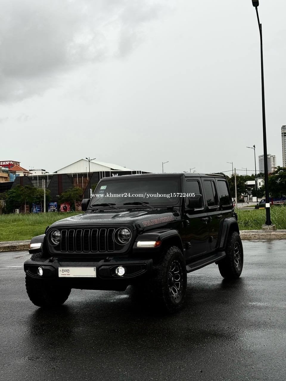 Jeep Sahara 2018 ( Full Option ) 60000mile សុីន 38500$ ចរចារ