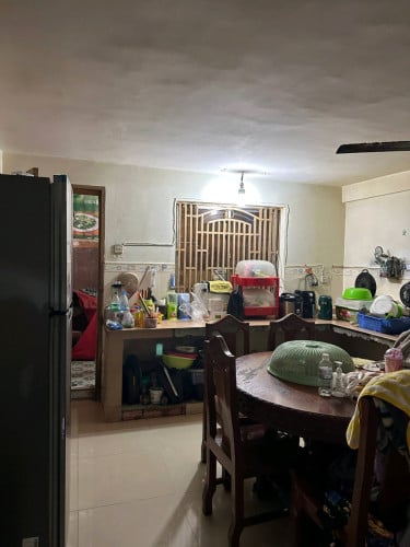 បុរីពិភព ត្រពាំងខ្លឹង