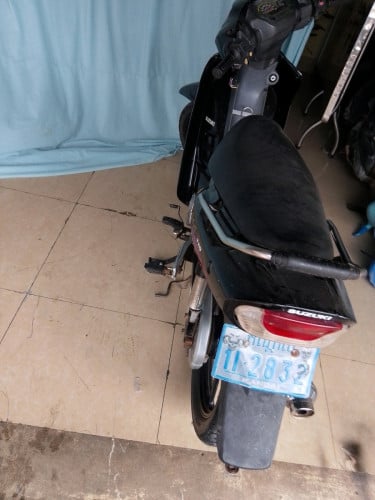 ម៉ាសុីនរូចយកជិះមានកាតគ្រី