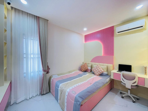 ផ្ទះលក់បង់រំលោះ