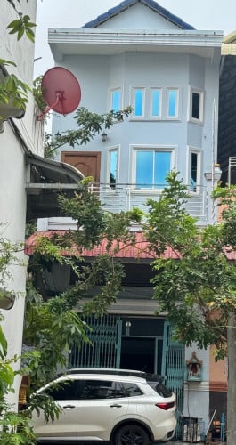 ផ្ទះលក់បន្ទាន់