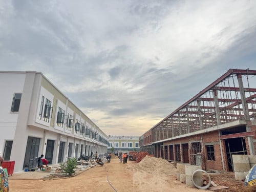 ផ្ទះសម្រាប់លក់