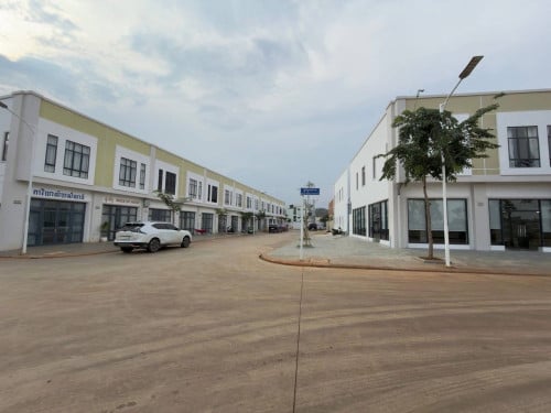 ផ្ទះសម្រាប់លក់