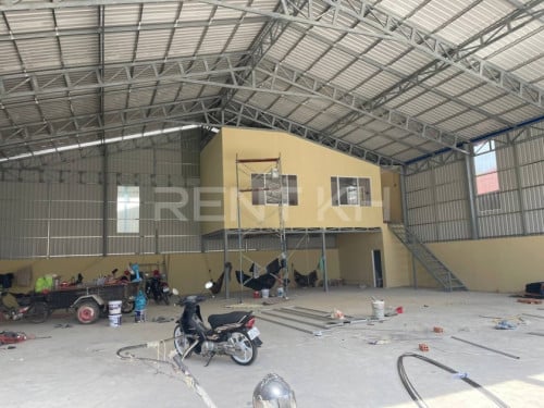 ឃ្លាំងសម្រាប់ជួលនៅសែនសុខ
