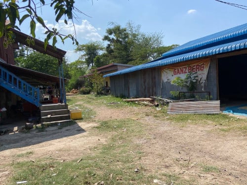 លក់បន្ទាន់