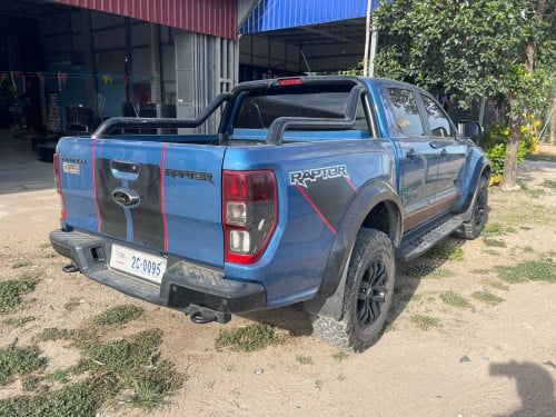 ឡានលក់