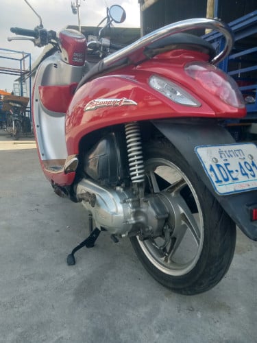 លក់ម៉ូតូស្តុបពី.015.700ចចារ.មានកាតគ្រី.0979969818.ទីតាំងភ្នំពេញ