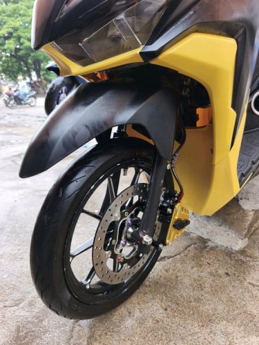 លក់ឃ្លឹចក្រុមហ៊ុន125​C