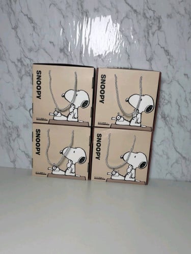 ចានចង្កឹះ តុកត្តា 1set មាន 4ចាន = 10$ Original Snoopy