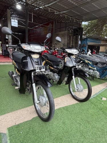 លក់​ឡៃឡុង​អាសង់​2គ្រឿង​ ម្ចាស់​ដើម​022​ និង​018​ លក់1950$ បង់​រំលស់​បាន​