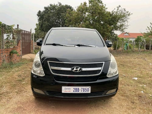 ឡានលក់2011 HF MC