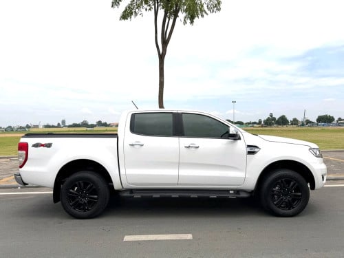 ថ្មីខ្លាំង 2022 Ford Ranger XTL 3.2L ម៉ាស៊ូត