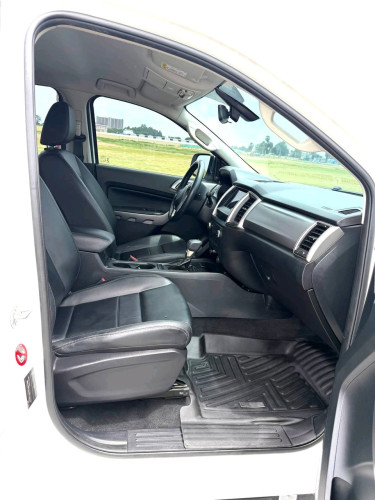 ថ្មីខ្លាំង 2022 Ford Ranger XTL 3.2L ម៉ាស៊ូត