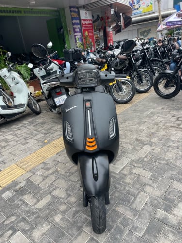 កាត់ថ្មីៗ. ម៉ូតូនៅស្អាត. 90%
