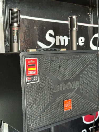បាសម៉ាកBoom