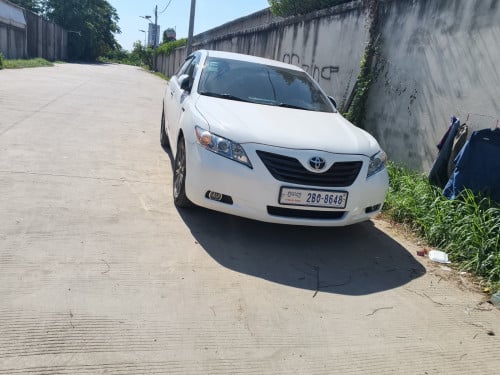 ឡានស្អាត camry le ក្នុងលឿងពោង8