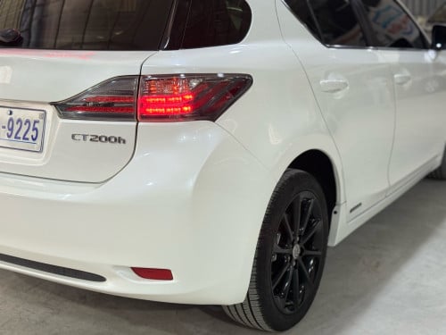 #CT200H_2012_FUll_Premium_ក្នុងខ្មៅ