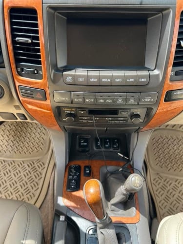 លក់ GX 470តំលៃ 14900$ ឆ្នាំ 2003 LPG+សាំងហើយ